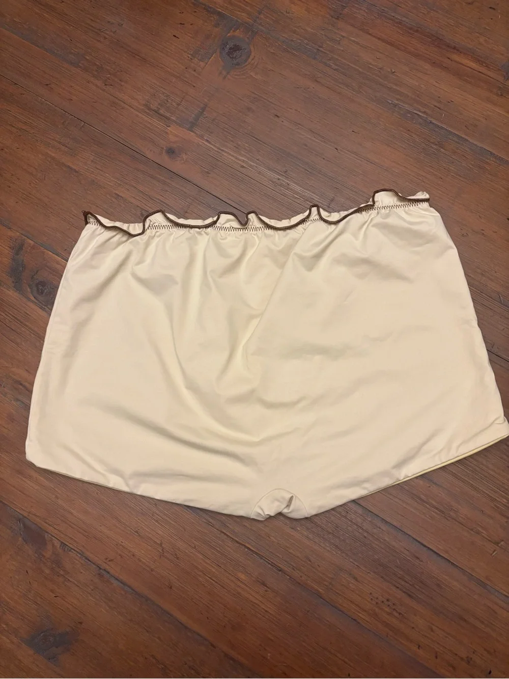 Frankie’s bikinis x Gigi HADID yellow swim shorts with brown trim